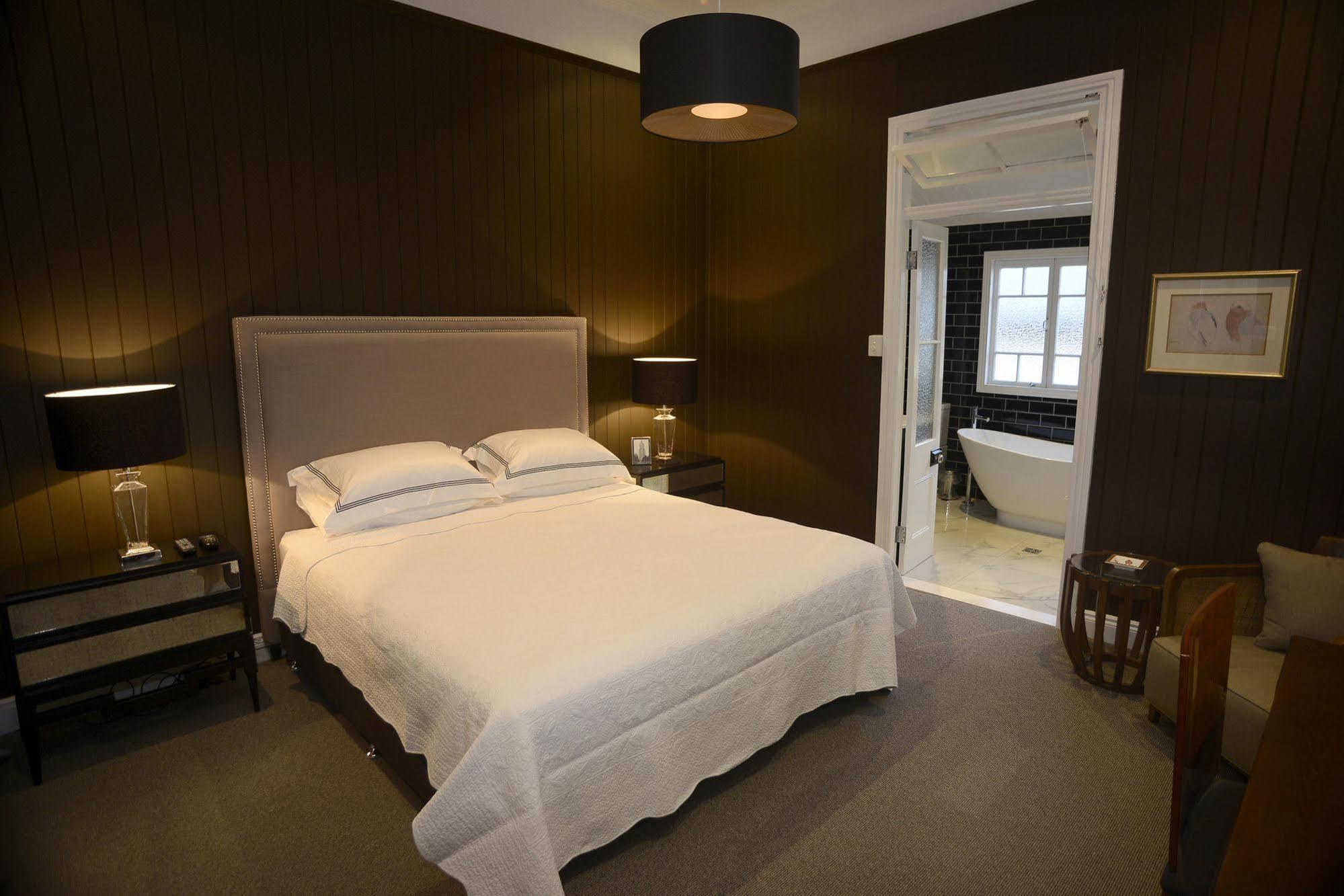 Heal House Bed and Breakfast Brisbane Eksteriør billede