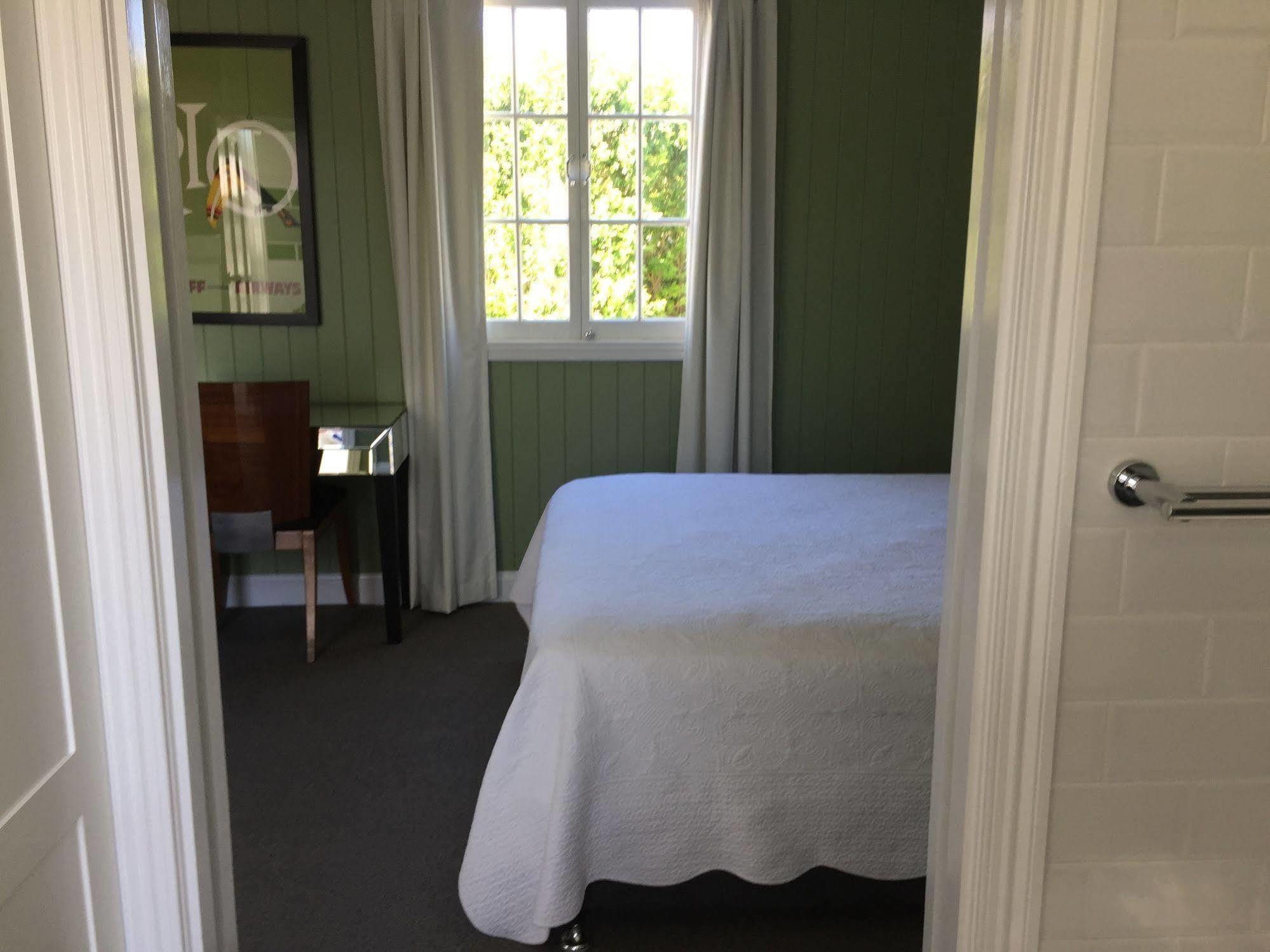 Heal House Bed and Breakfast Brisbane Eksteriør billede